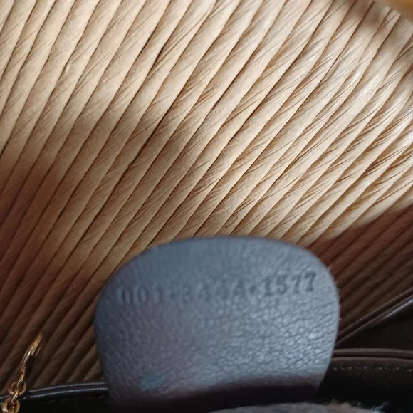 Gucci Classic Leather Bamboo Bag - Picture 16 of 16